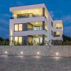  Apartment Stemark